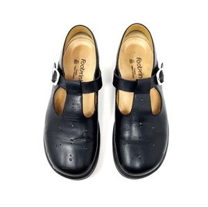 Footprints by Birkenstock Black Leather Alma T-Strap Mary Janes Shoes Size 41